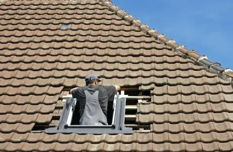 Pose de velux - Chapelle-d'Huin
